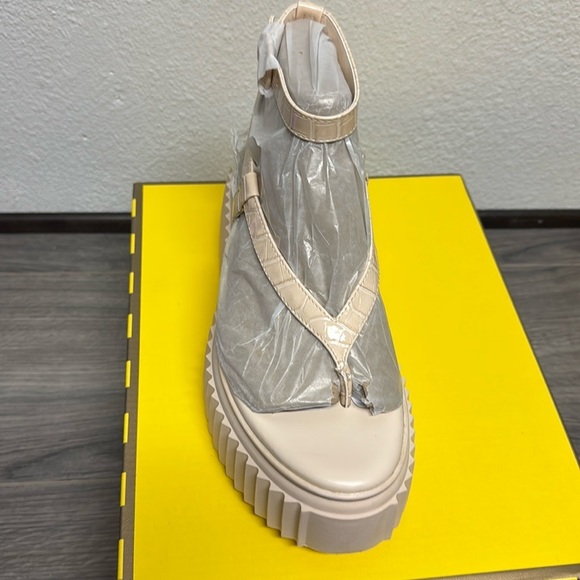 CIRCUS NY Women's Elana Platform Sandals*** - Picture 5 of 7